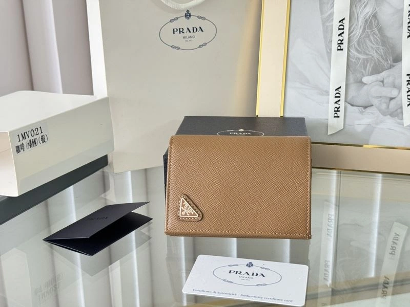 Prada Wallets Purse WellDesigned 65919