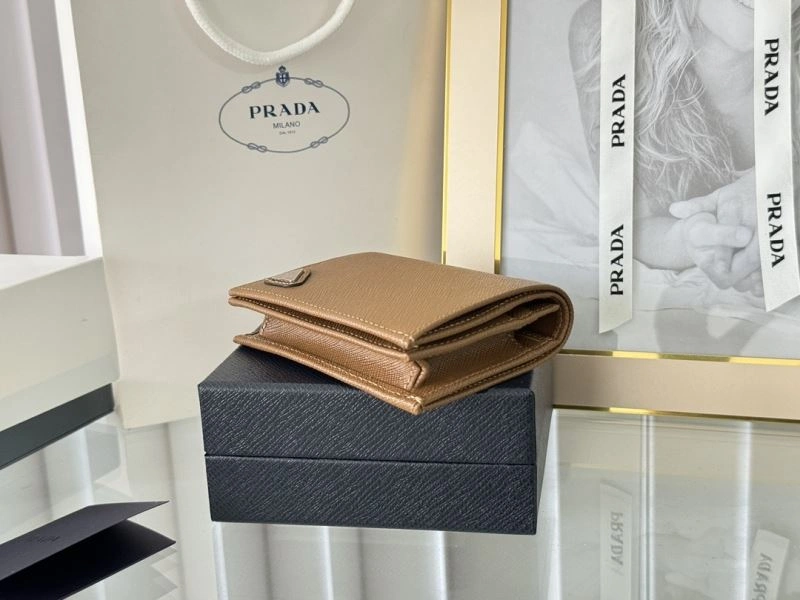 Prada Wallets Purse WellDesigned 65919