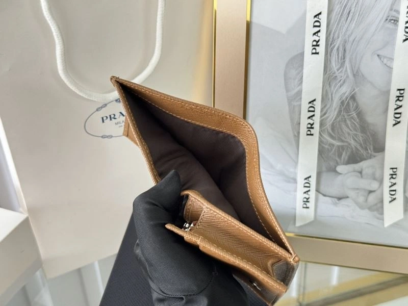 Prada Wallets Purse WellDesigned 65919