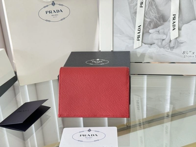 Prada Wallets Purse Durable 65953