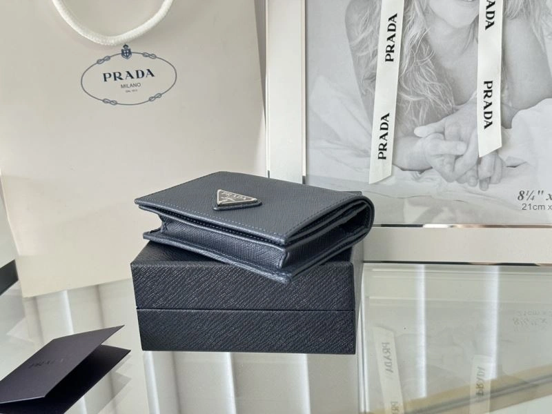 Compact Prada Wallets Purse 65903