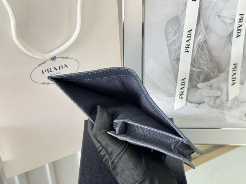 Compact Prada Wallets Purse 65903