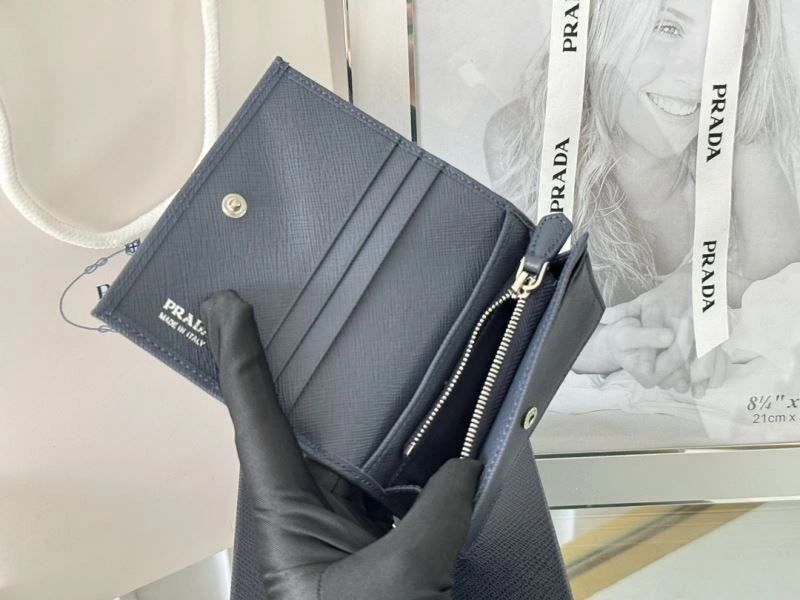 Compact Prada Wallets Purse 65903