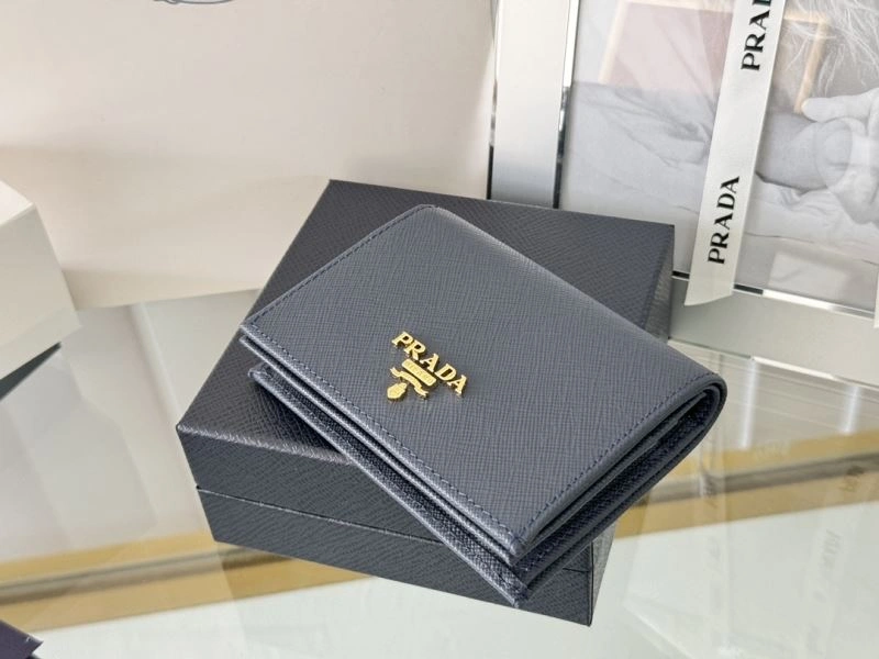 Prada Wallets Purse Elegant 66034