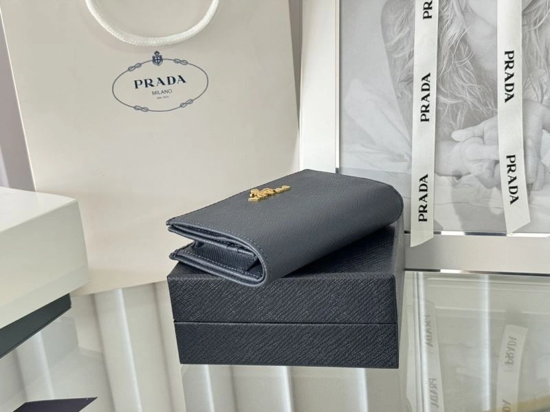 Prada Wallets Purse Elegant 66034