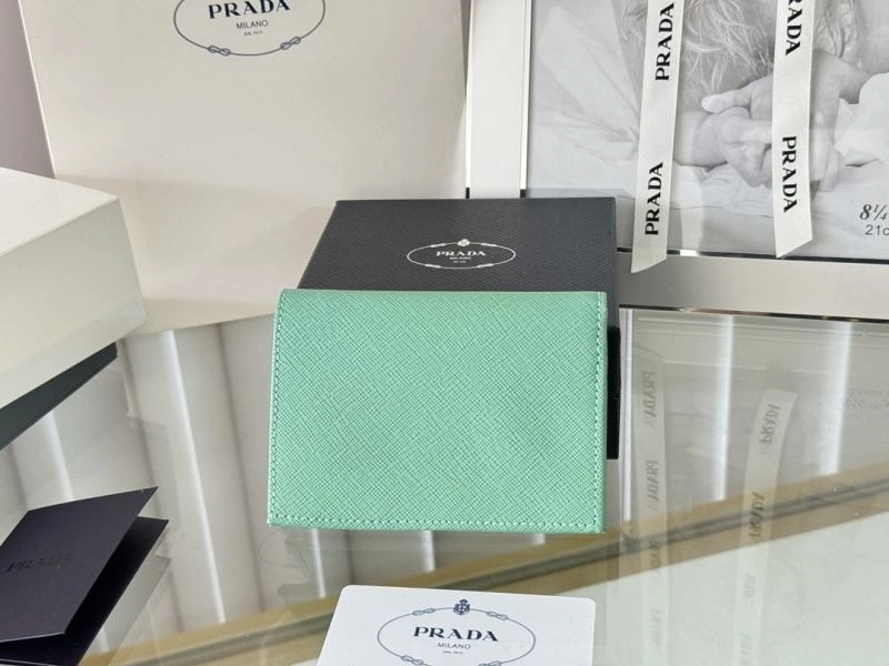 Prada Wallets Purse ZipUp 65902