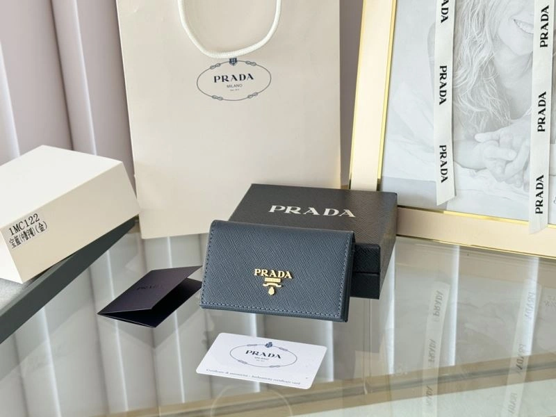Prada Wallets Purse Attractive 57003