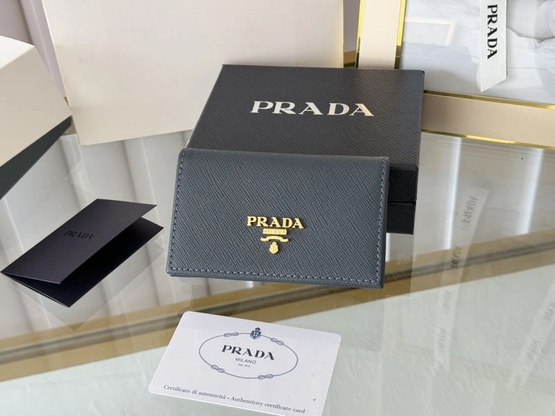 Prada Wallets Purse Attractive 57003