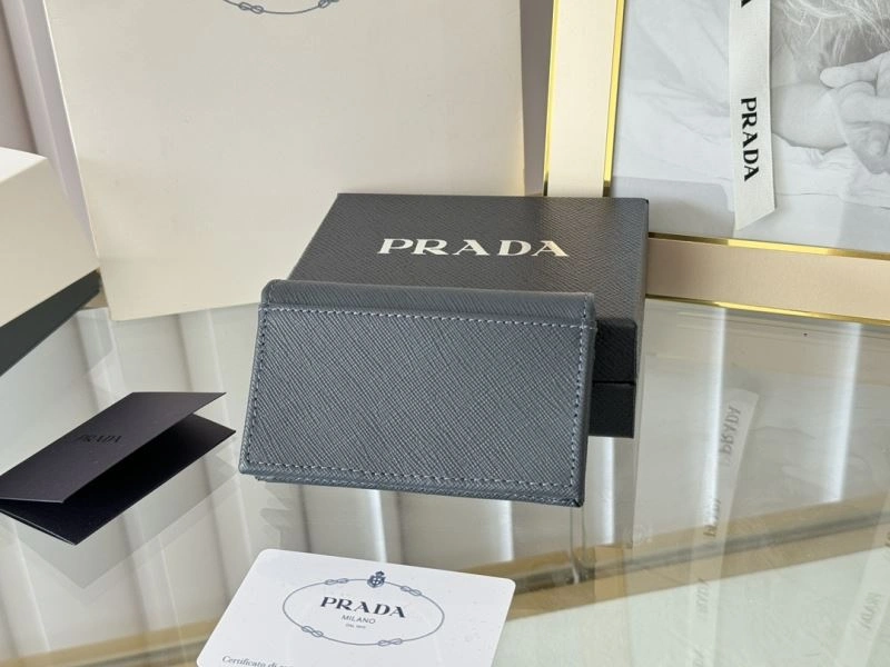 Prada Wallets Purse Attractive 57003