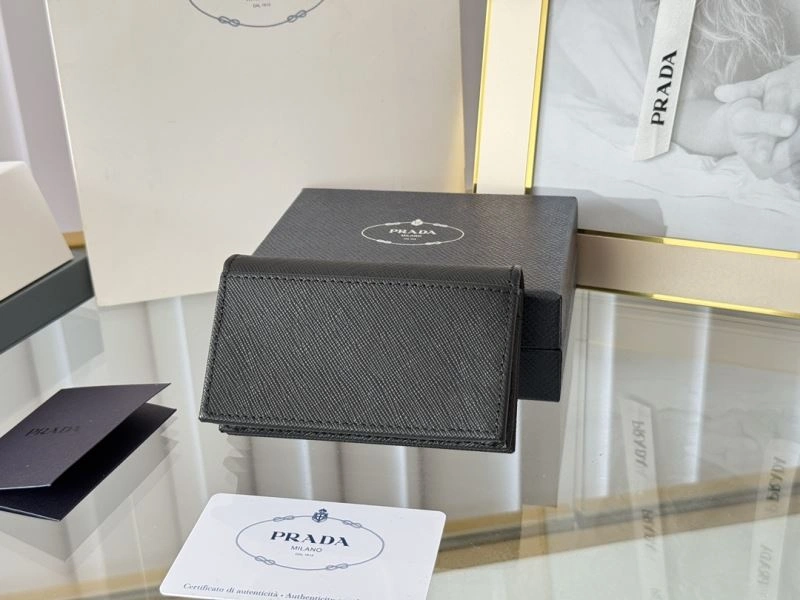Prada Wallets Purse Comfortable 56978