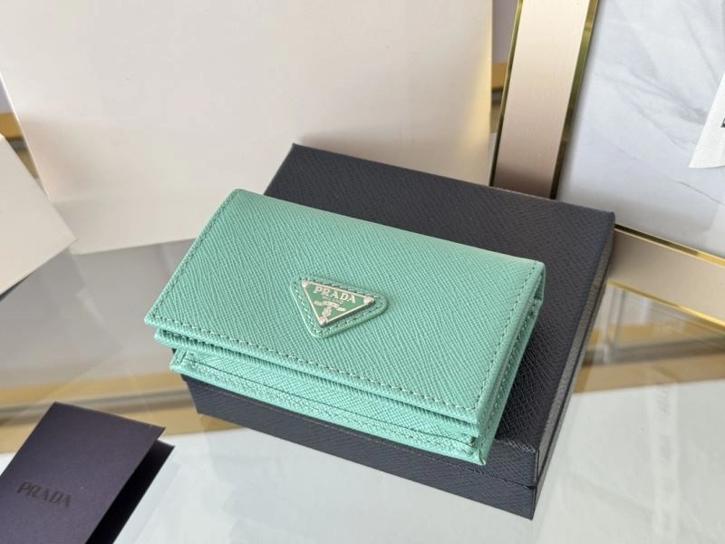 Vibrant Prada Wallets Purse 56975