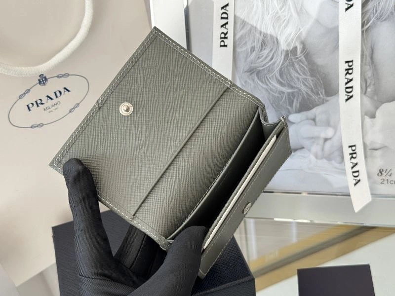 SunProtective Prada Wallets Purse 56969