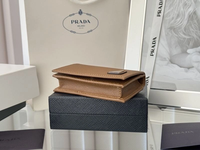 Supportive Prada Wallets Purse 57020