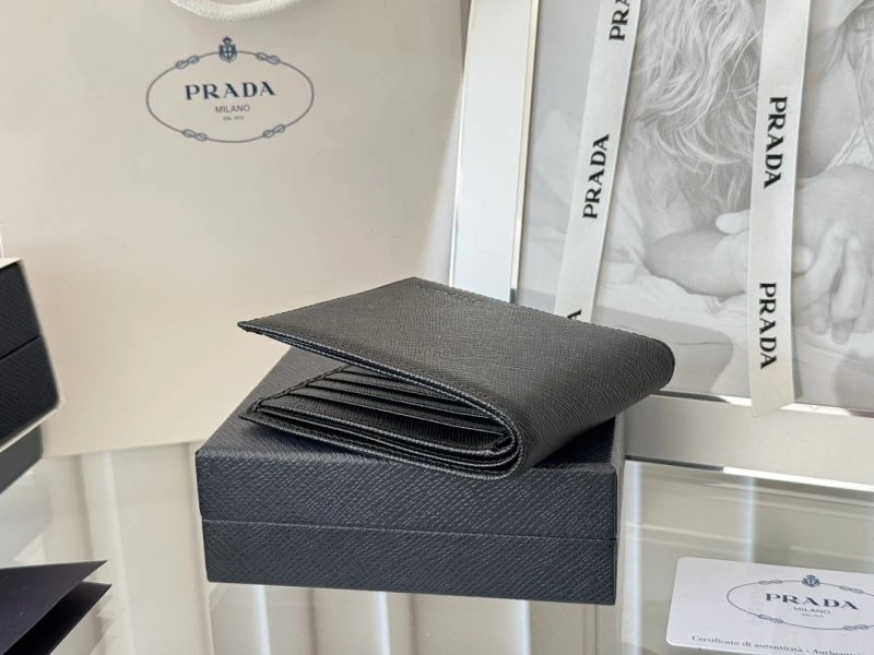 Prada Wallets Purse Trendsetting 56971