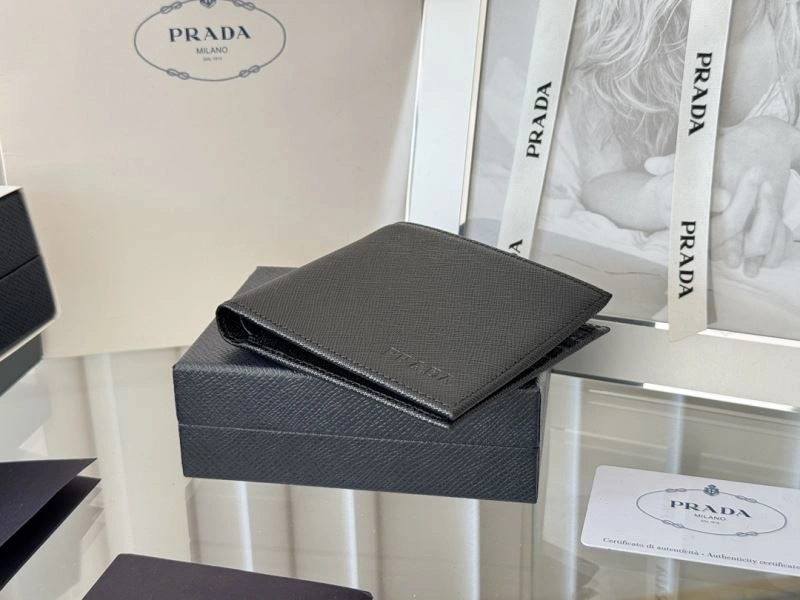 Prada Wallets Purse Trendsetting 56971