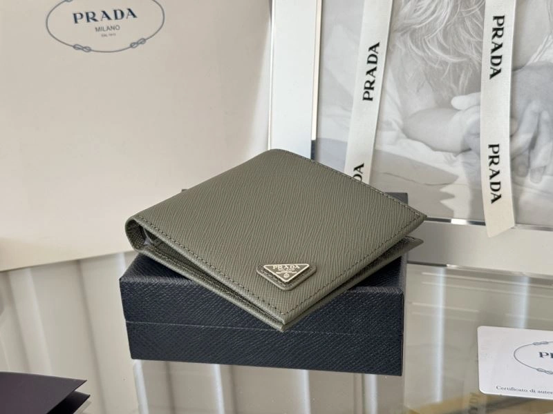 Prada Wallets Purse Resilient 56958
