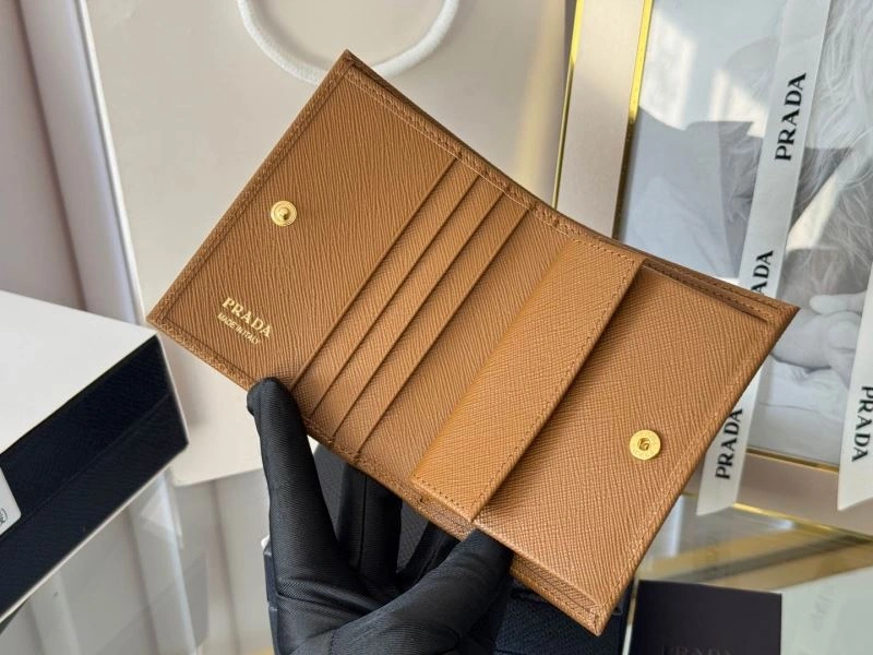 Prada Wallets Purse UrbanChic 56962