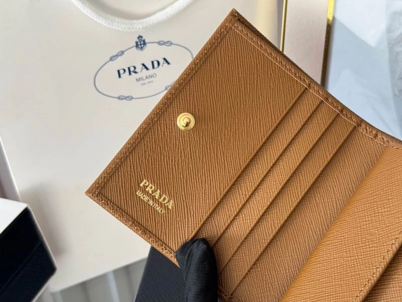 Prada Wallets Purse UrbanChic 56962
