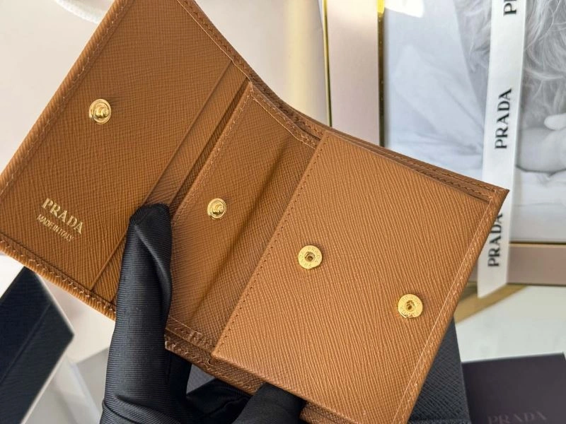 Prada Wallets Purse UrbanChic 56962