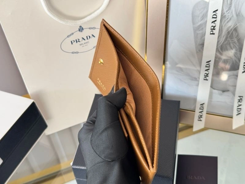 Prada Wallets Purse UrbanChic 56962