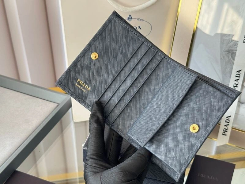 Unique Prada Wallets Purse 56952