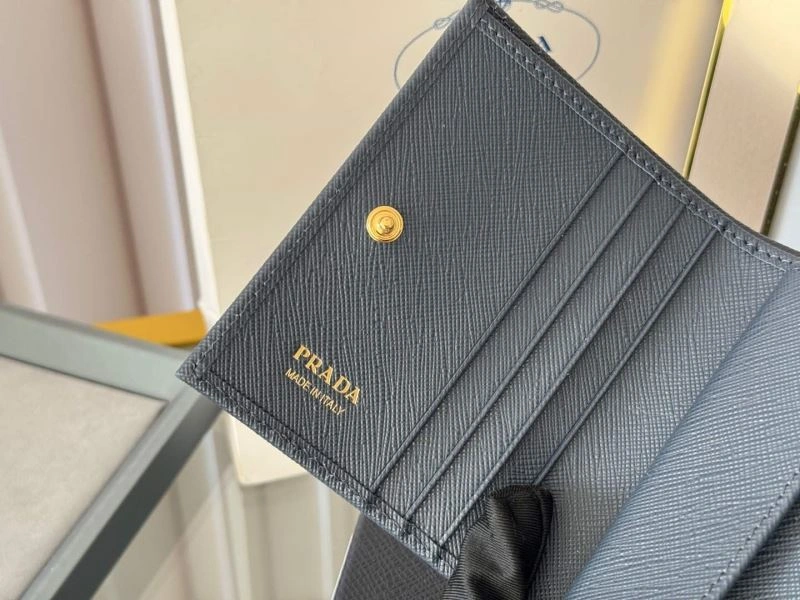 Unique Prada Wallets Purse 56952