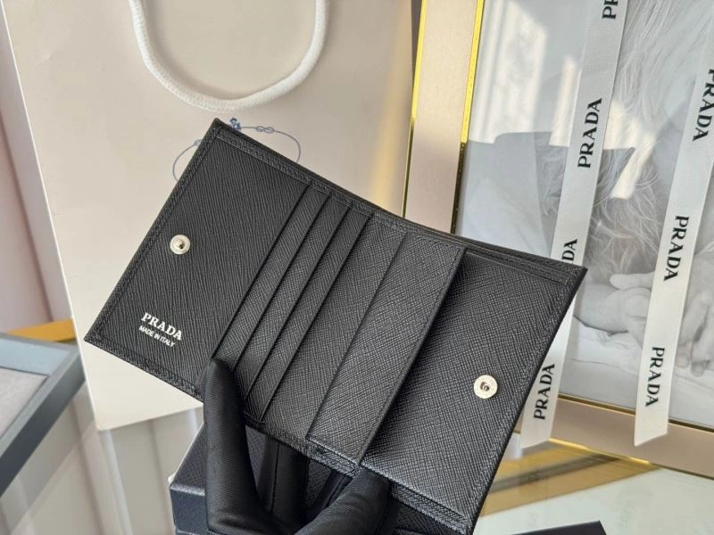 Prada Wallets Purse Unique 56954