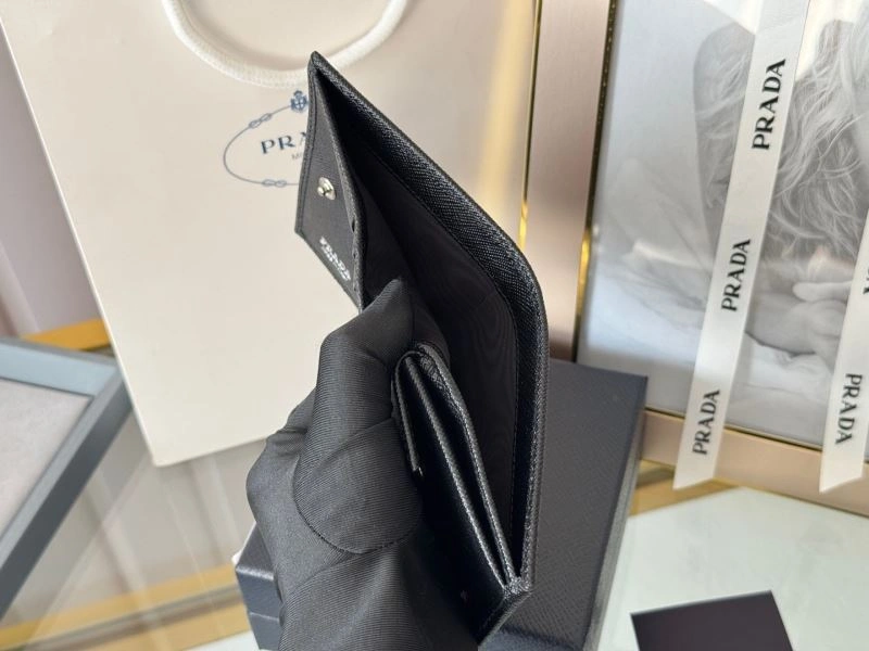 Prada Wallets Purse Unique 56954