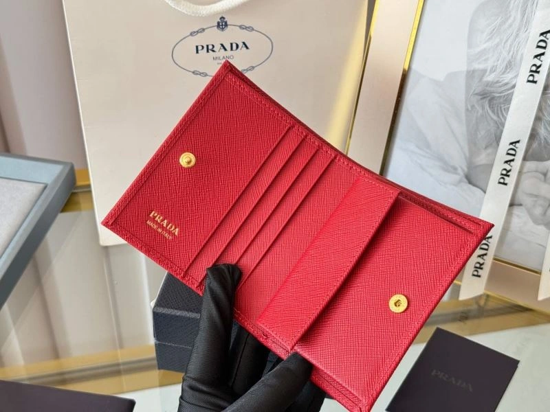 WeatherProof Prada Wallets Purse 56948