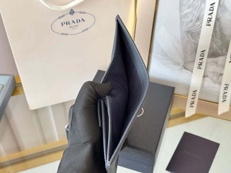Prada Wallets Purse Contemporary 56990