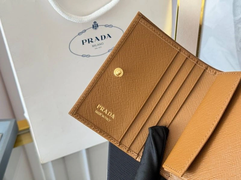 Unique Prada Wallets Purse 56950