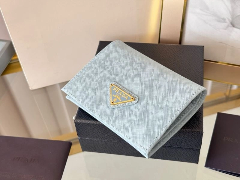 Lightweight Prada Wallets Purse 56972