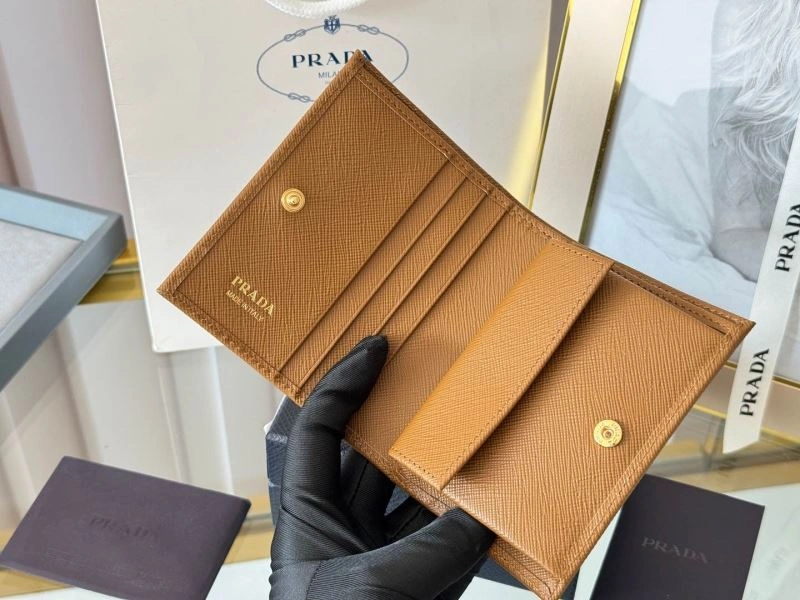 Prada Wallets Purse Minimalist 56942