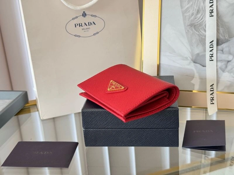 Prada Wallets Purse Comfortable 56938