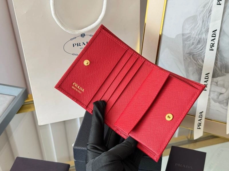 Prada Wallets Purse Comfortable 56938
