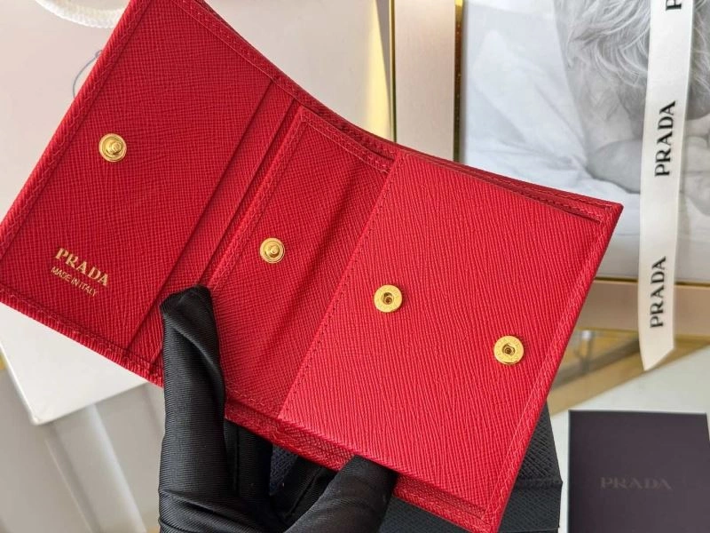 Prada Wallets Purse Comfortable 56938