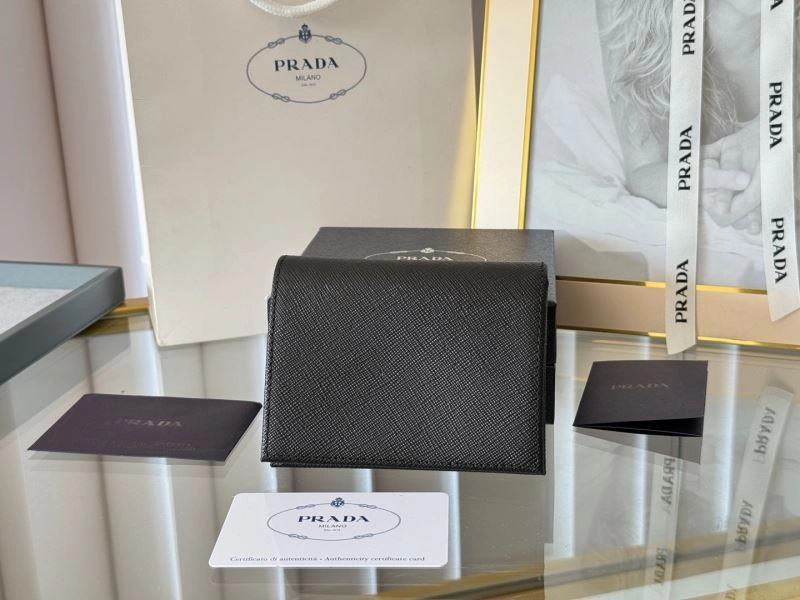 Prada Wallets Purse Breathable 56937