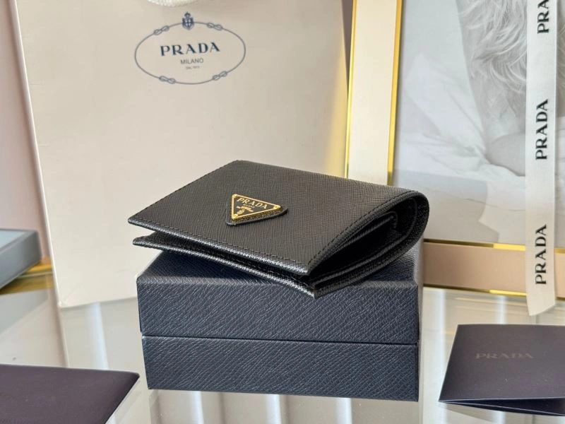 Prada Wallets Purse Breathable 56937