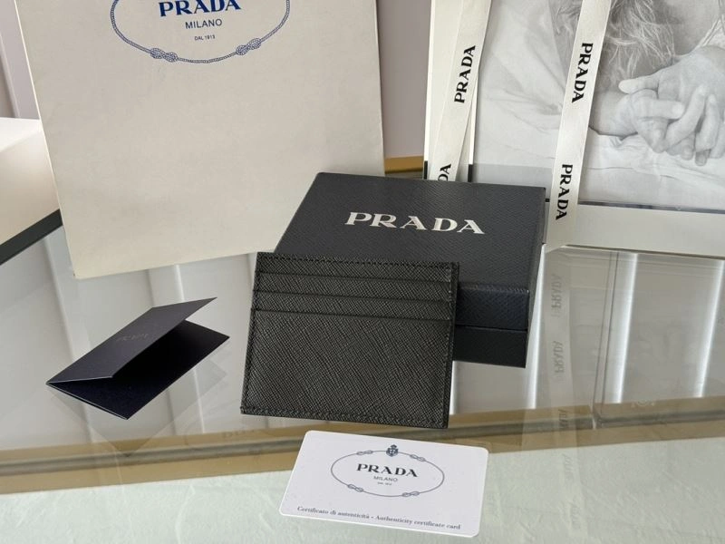 Prada Wallets Purse Sophisticated 68530
