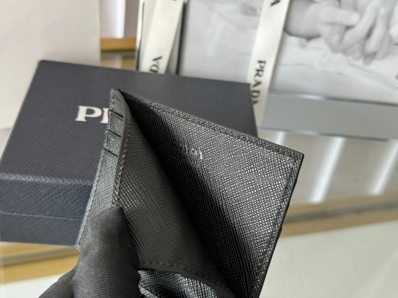 Prada Wallets Purse Sophisticated 68530