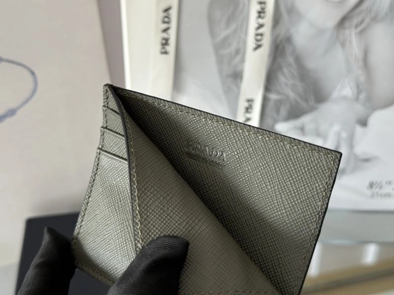 Breathable Prada Wallets Purse 68562