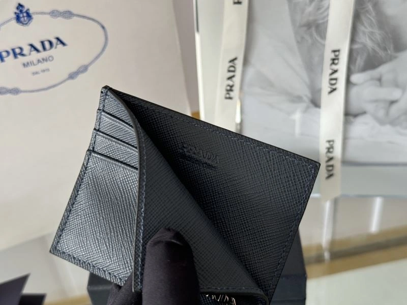Chic Prada Wallets Purse 68541