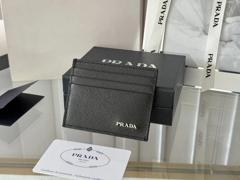 Trendsetting Prada Wallets Purse 37680