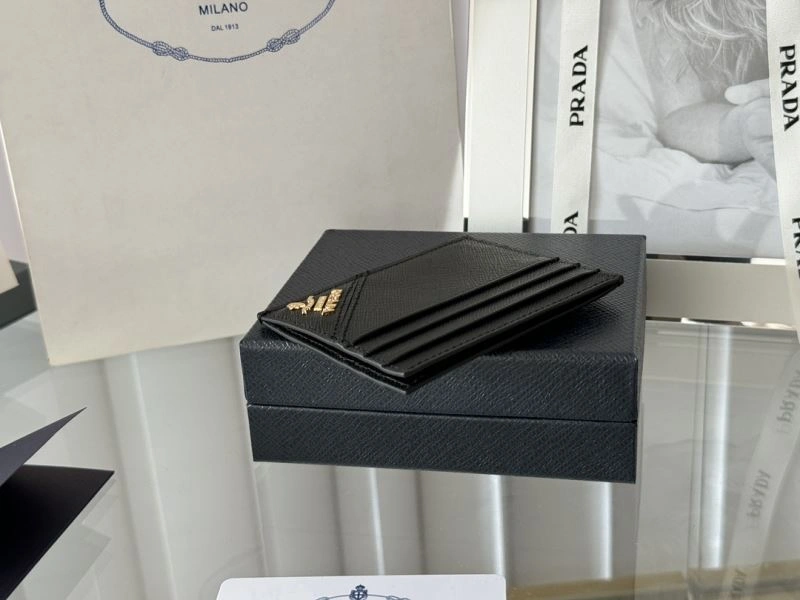 Versatile Prada Wallets Purse 68547