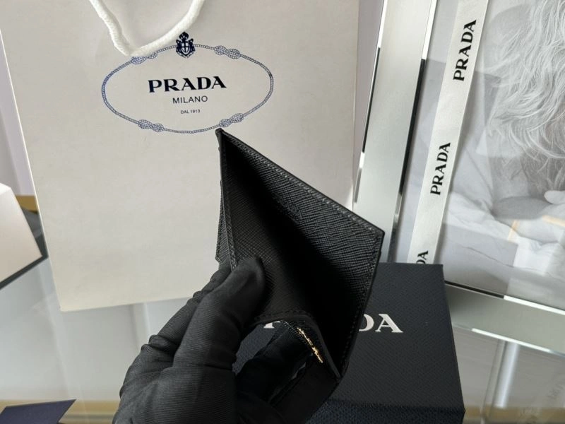 Versatile Prada Wallets Purse 68547