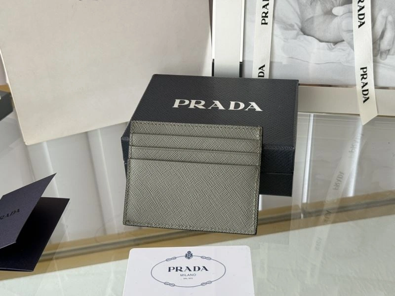 Prada Wallets Purse FreshLook 68509