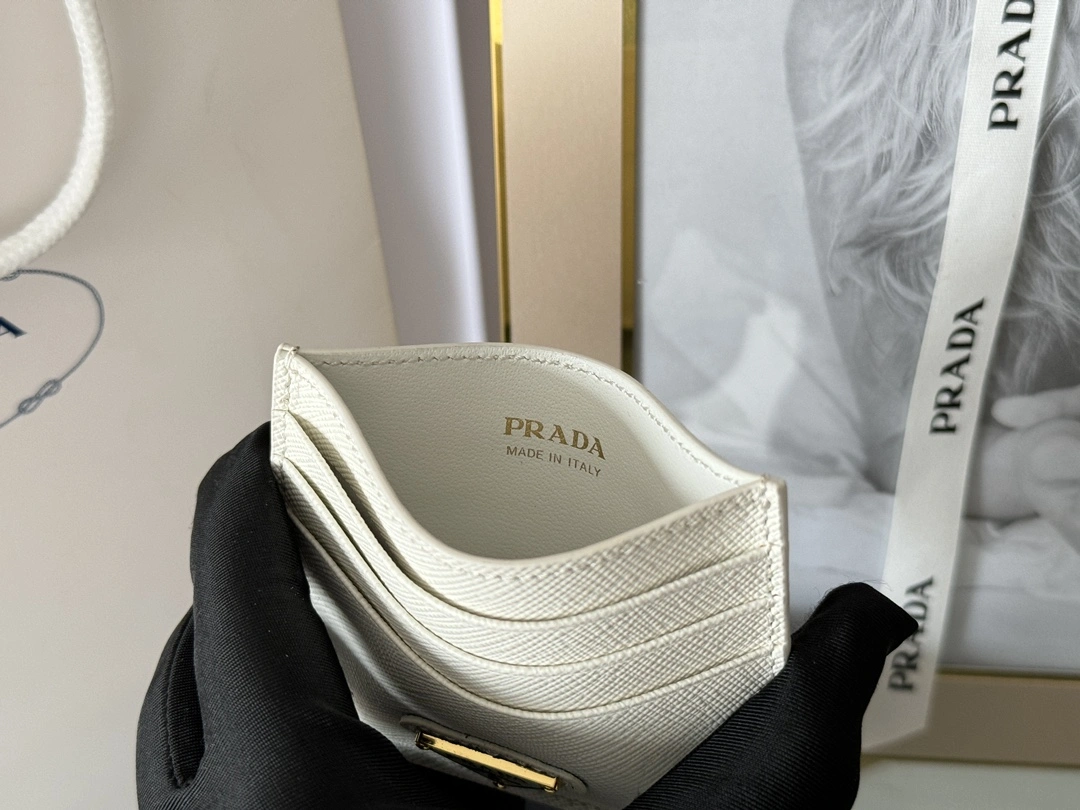Prada Wallets Purse Minimalist 56799