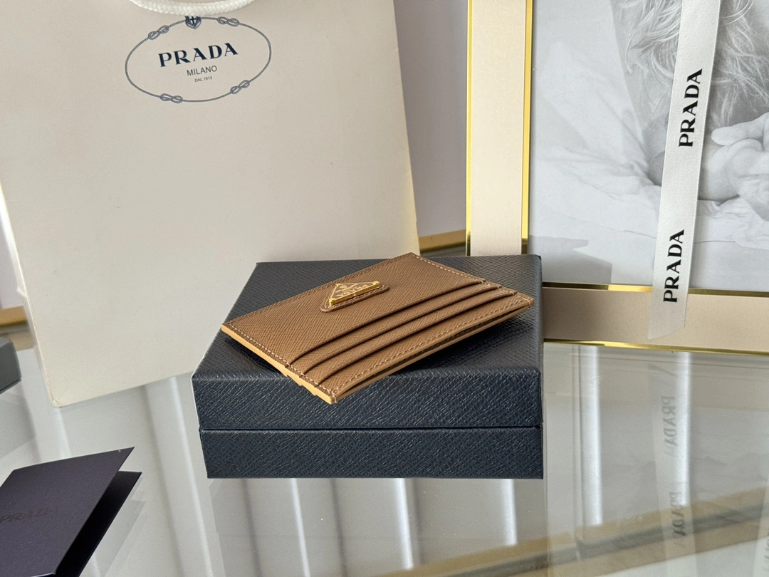 Prada Wallets Purse GoAnywhere 56794