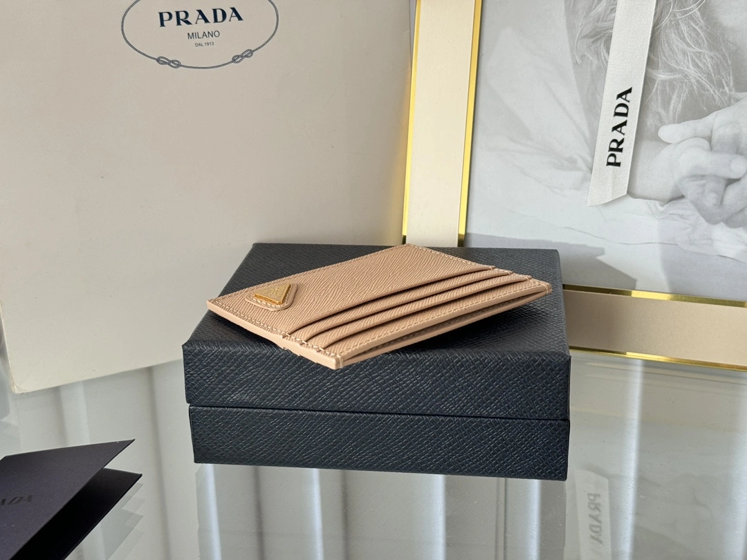 Sustainable Prada Wallets Purse 56784