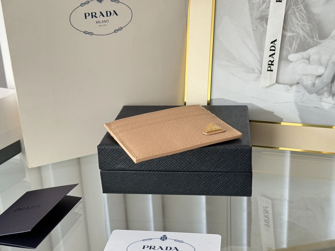 Sustainable Prada Wallets Purse 56784
